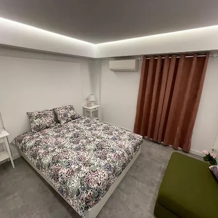 Apartment Big Terrace Next To And Old Town Marbella